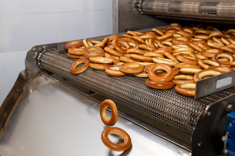 Spray Nozzles for Commercial Bagel Production
