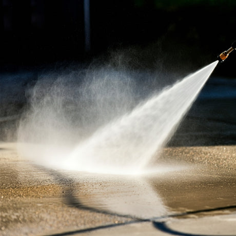 dirt-resistant cleaning nozzle in action